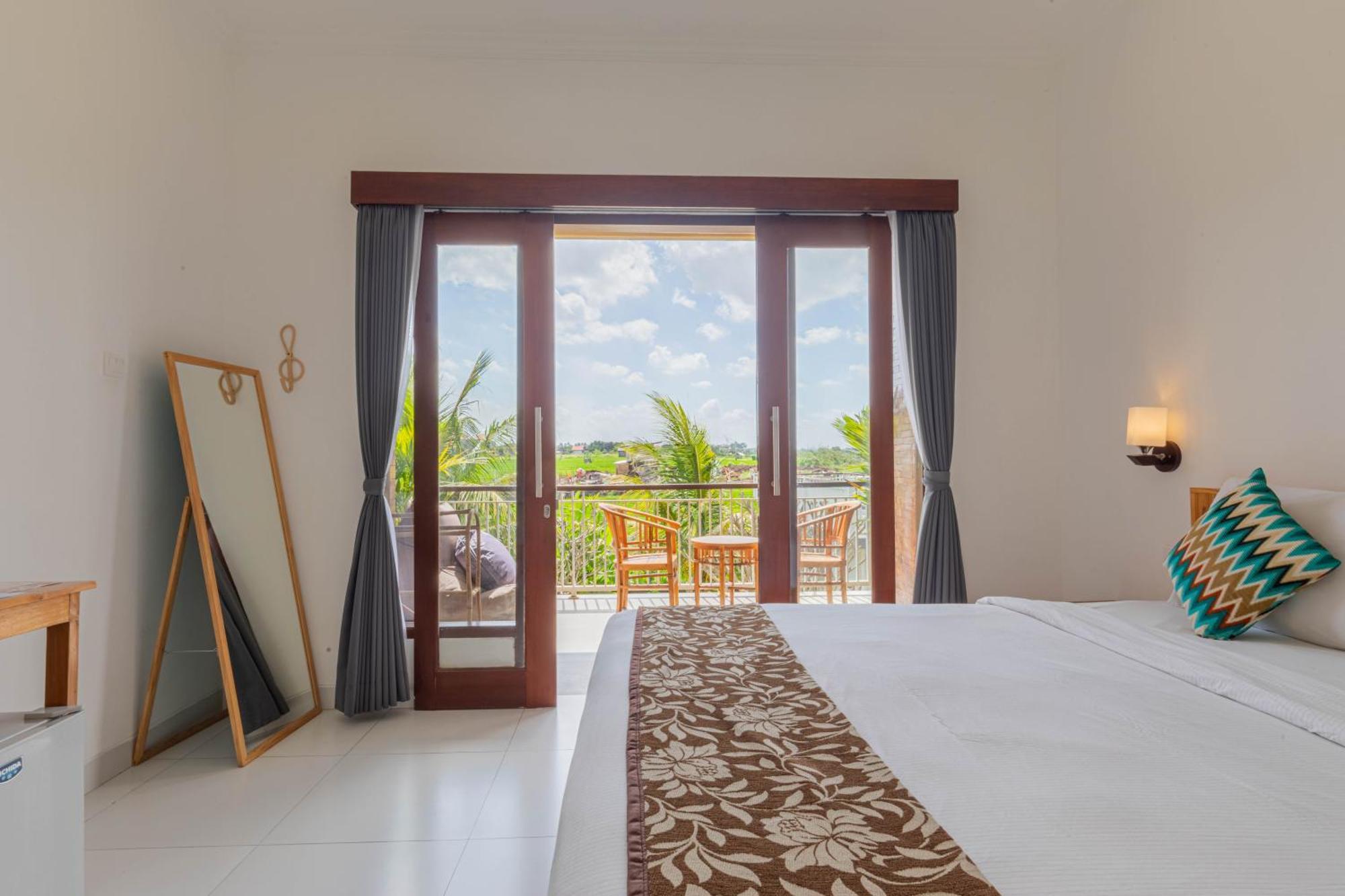 Frangipani House And Spa By Ecommerceloka Canggu  Exterior photo